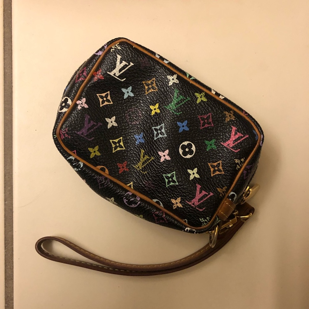 Authentic Louis Vuitton Monogram Multicolor black wapity Pouch